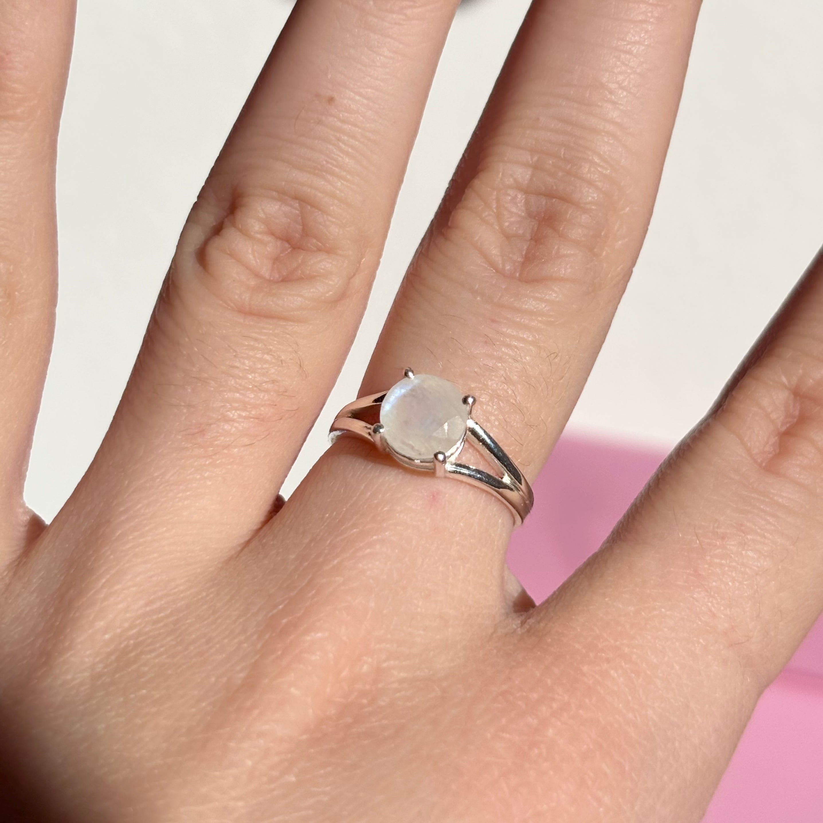 Anillo plata de ley piedra luna